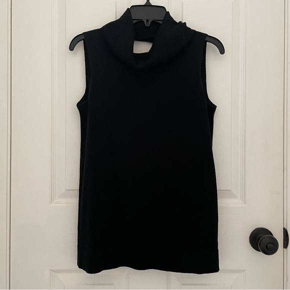 BCBGMaxAzria Kalis Black Cowl Neck Turtleneck Sleeveless Knit Open Back Sweater - Picture 3 of 10